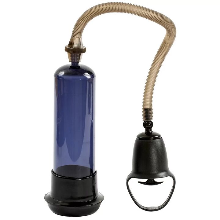 A vacuum pump quickly increases the size of the phallus, filling the tissue with blood